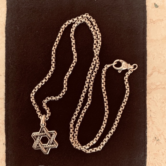 David Yurman Star of David necklace - Picture 3 of 4